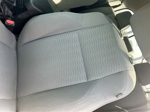 Used 2018 Toyota Tacoma SR5 image 18