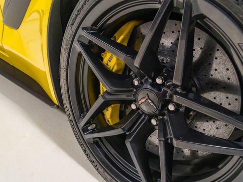 Used 2019 Chevrolet Corvette ZR1 image 37