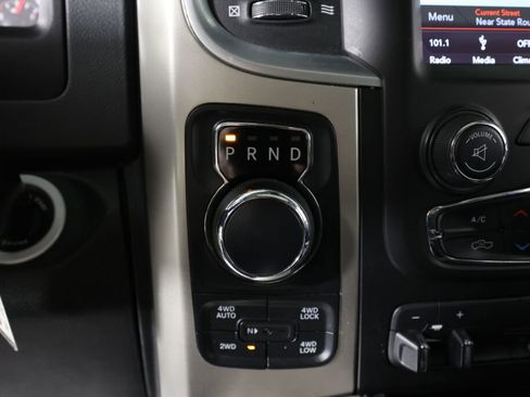 Used 2019 RAM 1500 Big Horn AWD/4WD image 37