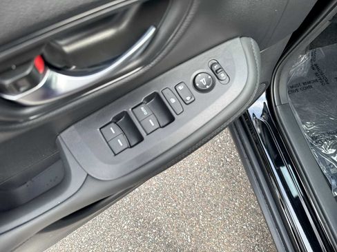 New 2026 Honda HR-V LX image 15