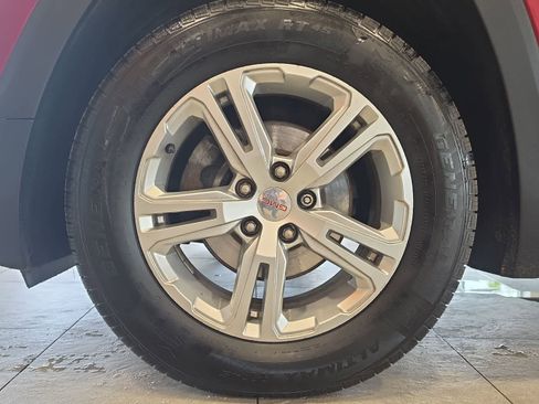 Used 2019 GMC Terrain SLE w/ Driver Convenience Package AWD/4WD image 13