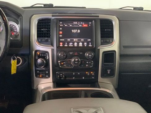 Used 2017 RAM 1500 Big Horn AWD/4WD image 11