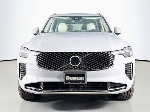New 2026 Volvo XC90 T8 Ultra w/ Protection Package Premier image 2