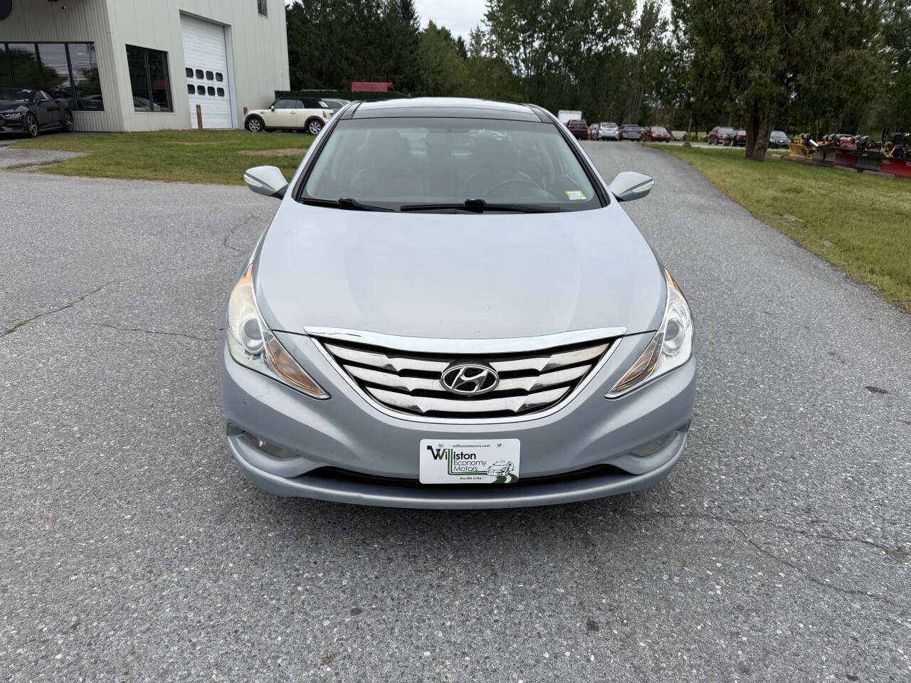 Used 2013 Hyundai Sonata Limited w/ Premium Pkg FWD image 8