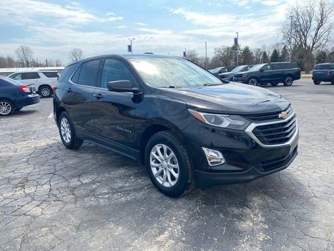 Used 2020 Chevrolet Equinox LT w/ Driver Convenience Package FWD image 11