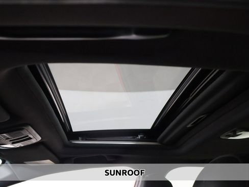 Used 2017 Subaru WRX Premium image 3