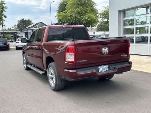 Used 2022 RAM 1500 Big Horn AWD/4WD image 3