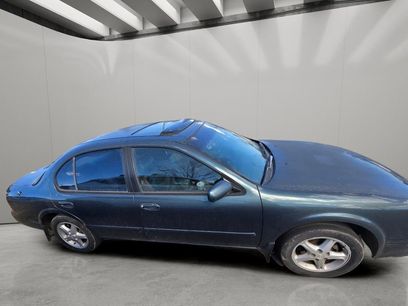 Used 1999 Nissan Maxima