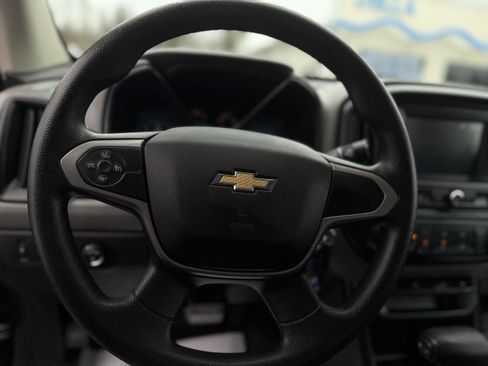 Used 2018 Chevrolet Colorado W/T w/ WT Convenience Package image 15