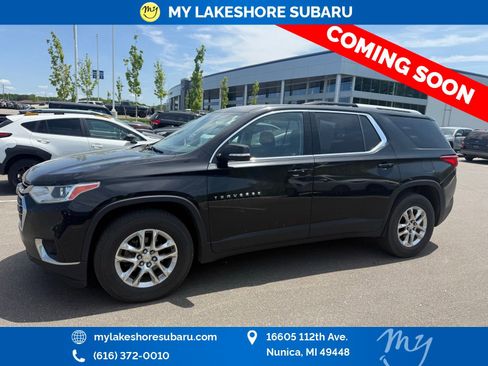 Used 2018 Chevrolet Traverse LT w/ LPO, Floor Liner Package AWD/4WD image 4