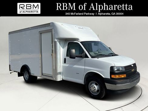 Used 2022 Chevrolet Express 3500 w/ Power Convenience Package image 1