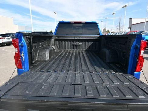 Used 2023 Chevrolet Silverado 1500 LT Trail Boss w/ LT Trail Boss Premium Package AWD/4WD image 7