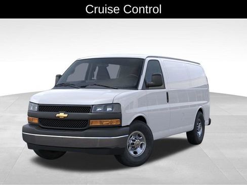 New 2026 Chevrolet Express 2500 w/ Driver Convenience Package RWD image 7