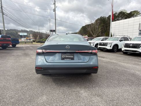 New 2026 Nissan Sentra SL image 5