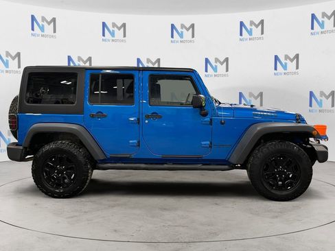 Used 2015 Jeep Wrangler Unlimited Sport w/ Power Convenience Group image 6