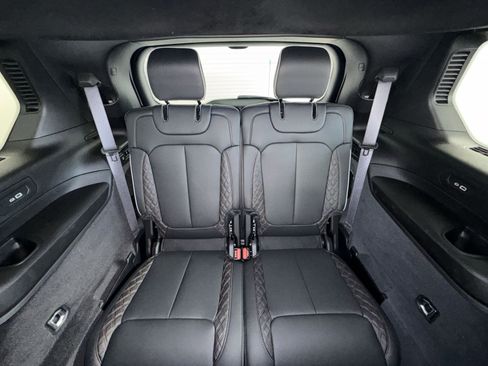 Used 2023 Jeep Grand Cherokee L Summit AWD/4WD image 26