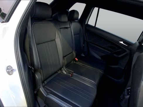 Used 2023 Volkswagen Tiguan SE R-Line AWD/4WD image 19