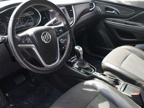 Used 2022 Buick Encore Preferred w/ Safety Package FWD image 13