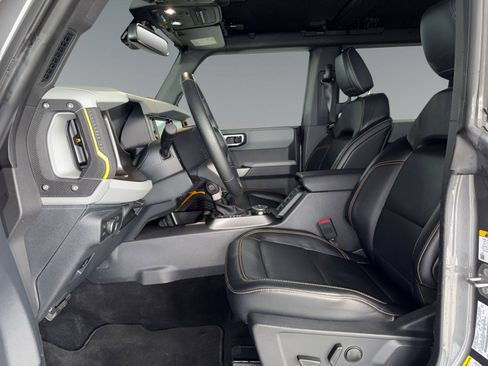 Certified 2022 Ford Bronco Badlands AWD/4WD image 12