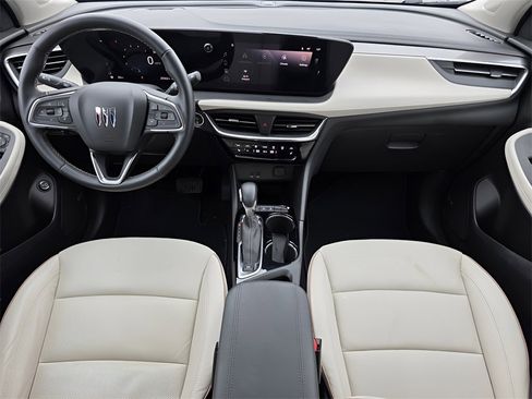 Used 2024 Buick Encore GX Avenir w/ Avenir Convenience Package image 24