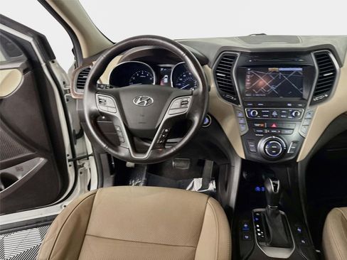 Used 2018 Hyundai Santa Fe Limited AWD/4WD image 25