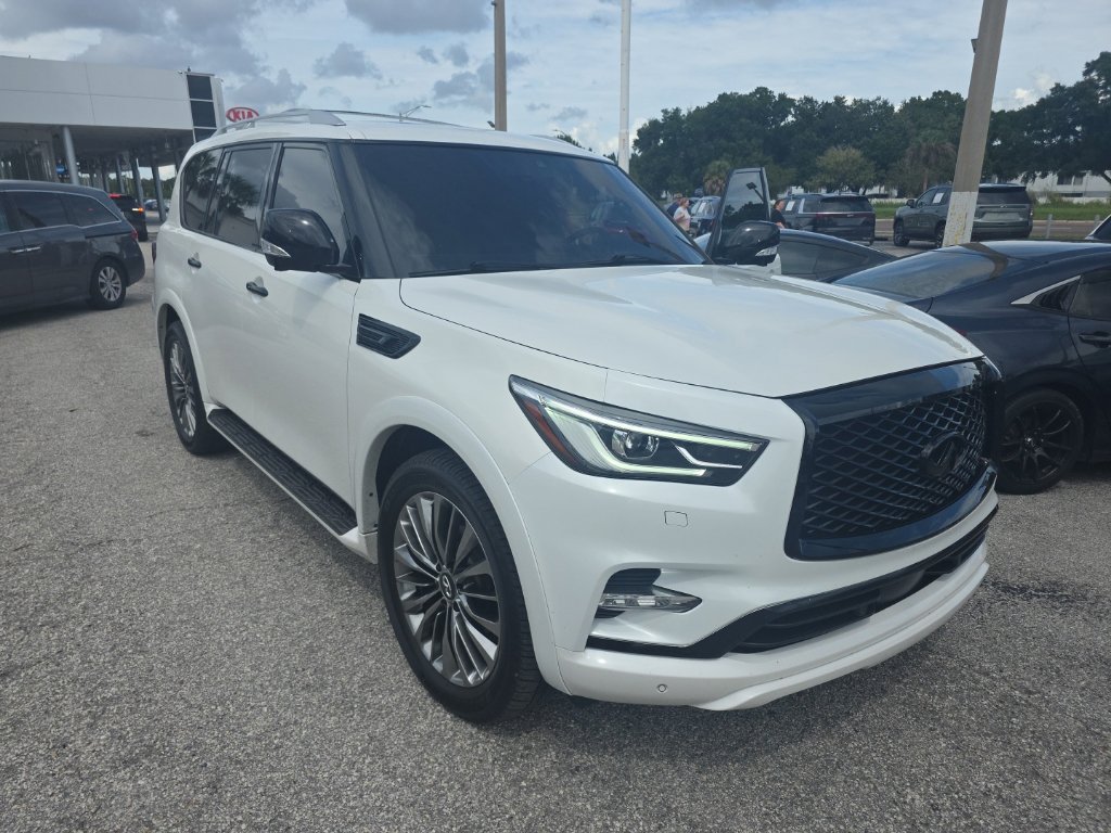 Used 2021 INFINITI QX80 Premium Select AWD/4WD image 1