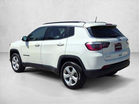 Used 2017 Jeep Compass Latitude AWD/4WD image 6