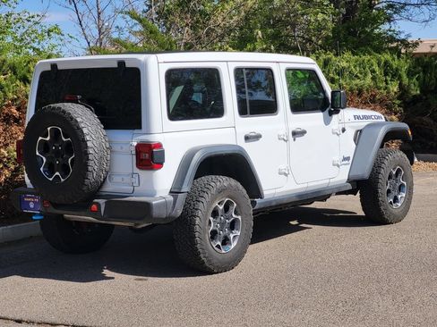 Used 2022 Jeep Wrangler Unlimited Rubicon 4xe w/ Cold Weather Group AWD/4WD image 5