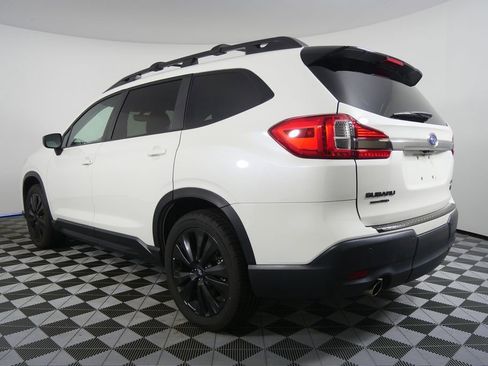 Used 2022 Subaru Ascent Onyx Edition image 5