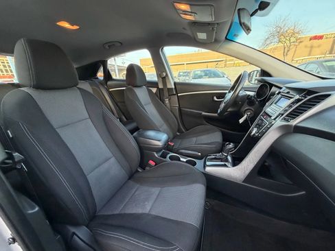 Used 2016 Hyundai Elantra GT image 14