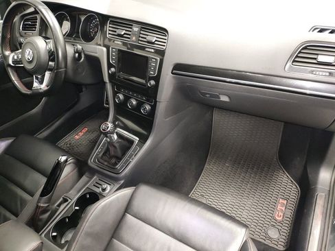 Used 2015 Volkswagen GTI Autobahn image 8