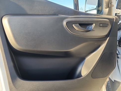 New 2025 Mercedes-Benz Sprinter 2500 image 17