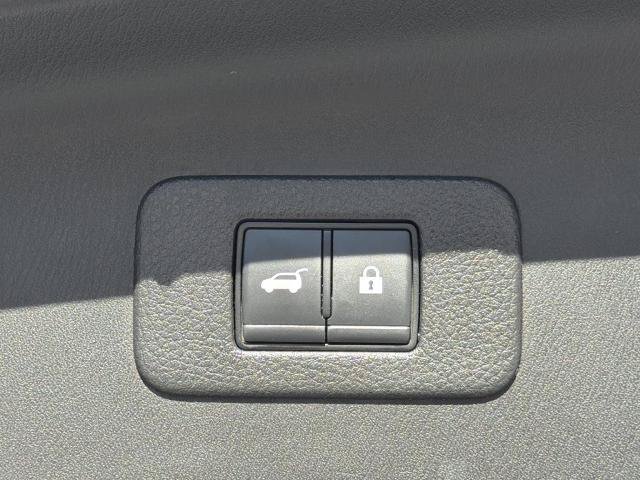 Certified 2023 Nissan Armada SL RWD image 28