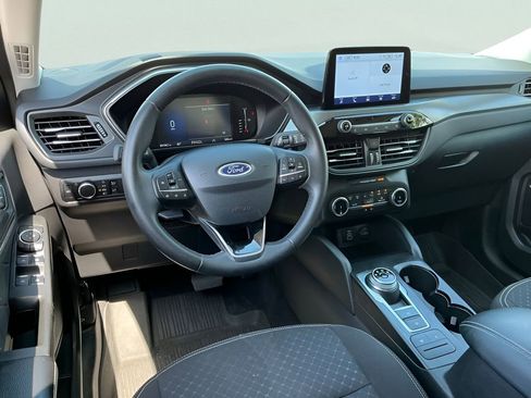 Certified 2024 Ford Escape Active FWD image 25