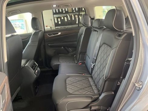 New 2026 Volkswagen Atlas SEL Premium R-Line AWD/4WD image 28
