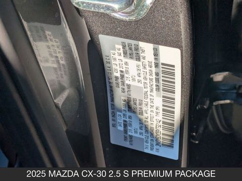 Used 2025 MAZDA CX-30 AWD 2.5 S w/ Premium Package image 41