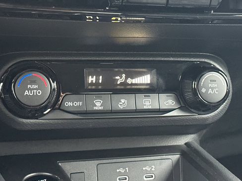 New 2026 Nissan Kicks SV image 20