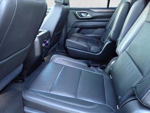 Used 2021 Chevrolet Tahoe Z71 w/ Z71 Signature Package image 11