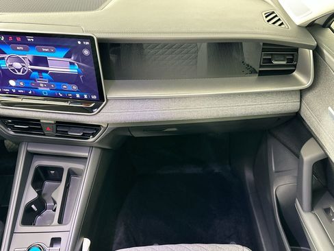 New 2026 Volkswagen Tiguan S image 21