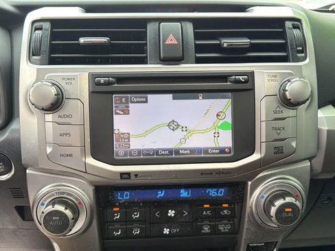 Used 2016 Toyota 4Runner Limited AWD/4WD image 18