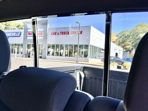 Used 2021 Toyota Tacoma TRD Off-Road image 38