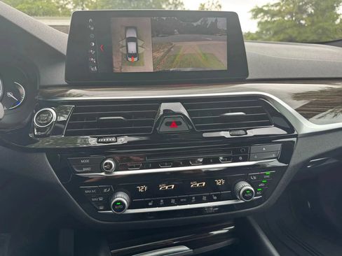 Used 2018 BMW 540i xDrive AWD/4WD image 25