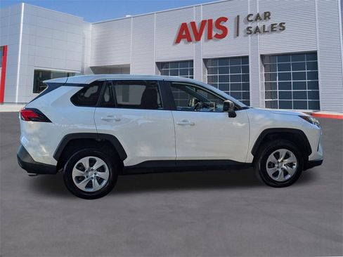Used 2025 Toyota RAV4 LE image 5