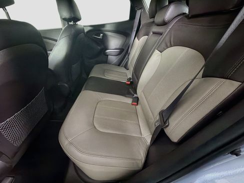 Used 2012 Hyundai Tucson Limited FWD image 25