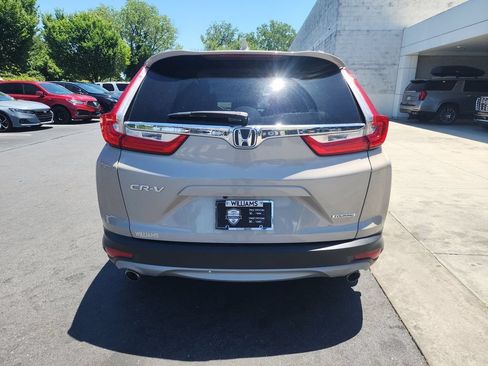 Used 2019 Honda CR-V Touring image 7