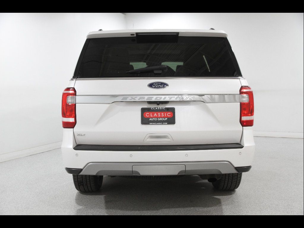 Used 2019 Ford Expedition XLT w/ Equipment Group 202A AWD/4WD image 23