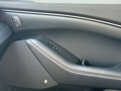 Used 2023 Ford Mustang Mach-E Premium RWD image 23