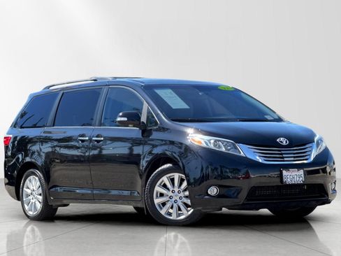 Used 2017 Toyota Sienna Limited Premium w/ Advanced Technology Package FWD image 1