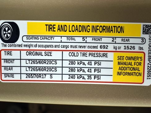 Used 2023 GMC Sierra 1500 AT4 image 18