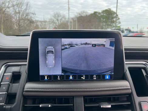 Used 2021 GMC Yukon SLT w/ SLT Luxury Plus Package image 28